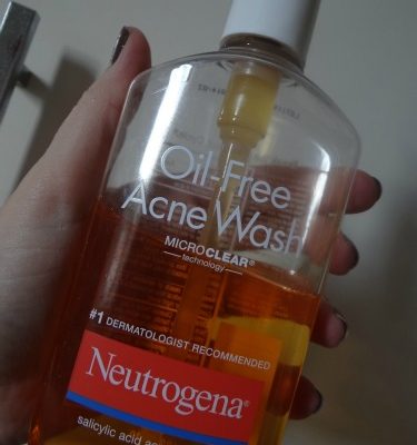 Neutrogena Oil-Free Acne Wash resenha