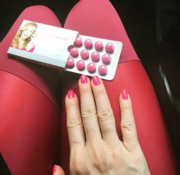 Esmalte batom delineador da Salete - A Lei do amor Esmalte batom delineador da Salete - A Lei do amor
